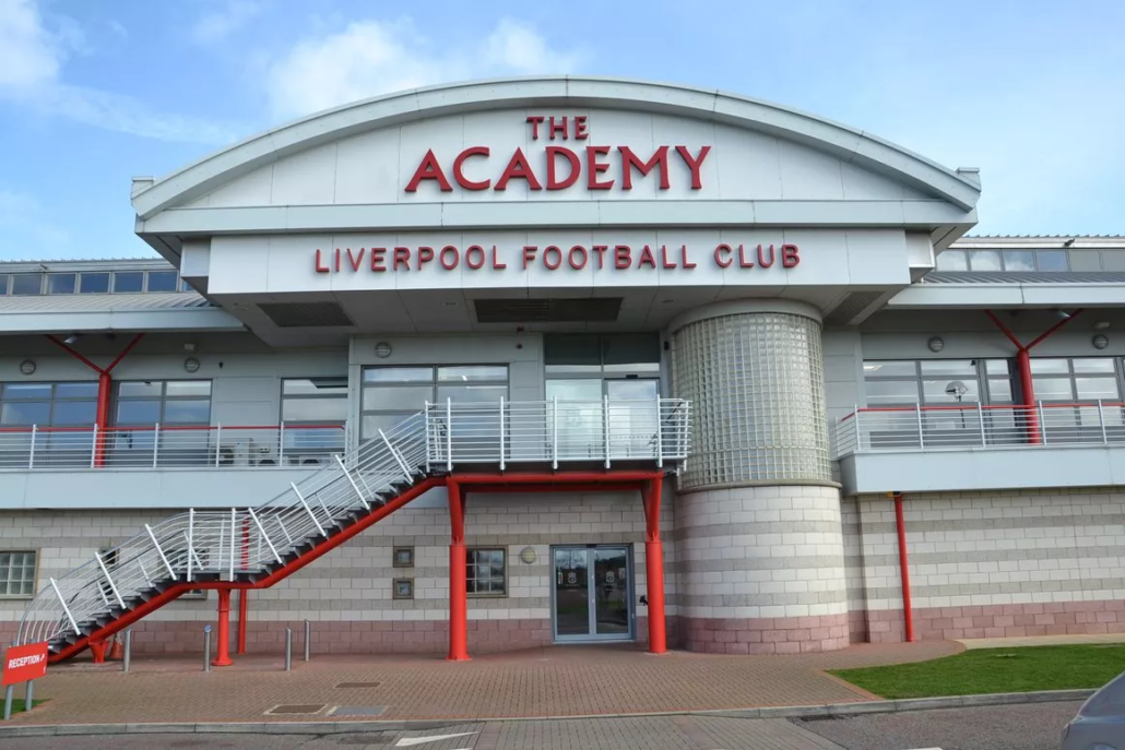 Football-Tour-England-Liverpool-FC-Academy.height-775_zKB1eRr-1030x687