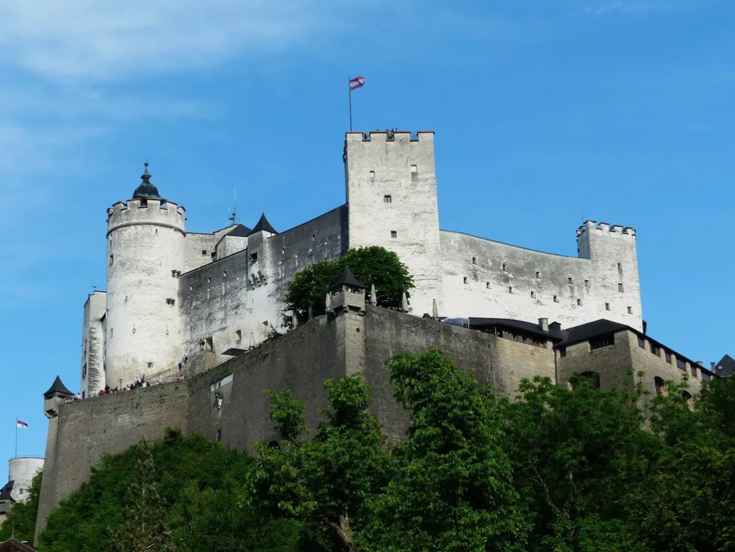 hohensalzburg-fortress.height-775_7nHt0g2-1030x773